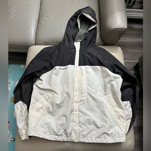 NWOT - Columbia Men’s Hooded Raincoat - XL